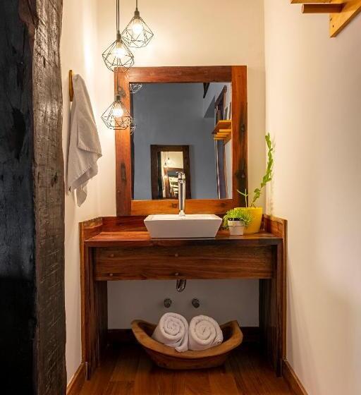 פנסיון Akua Concept   Taipu De Fora