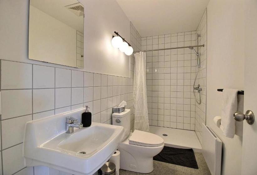 פנסיון Chambres En Ville La Tuque