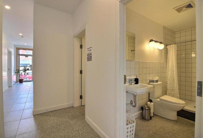 פנסיון Chambres En Ville La Tuque