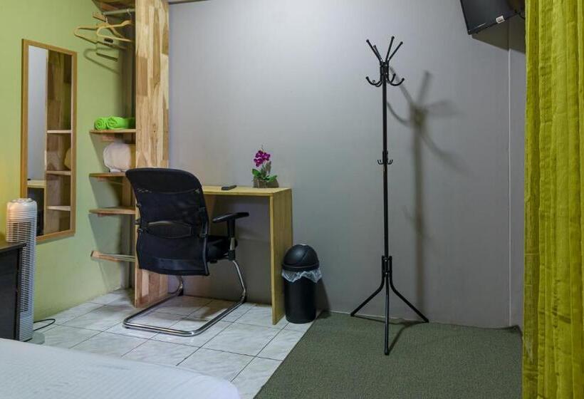 پانسیون Delcafetalcr