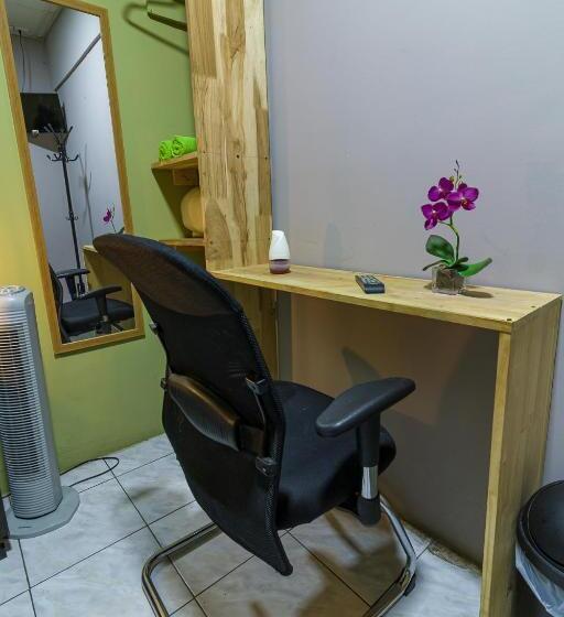 پانسیون Delcafetalcr