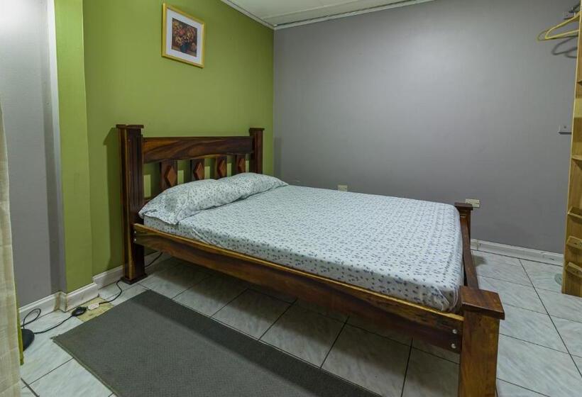 پانسیون Delcafetalcr