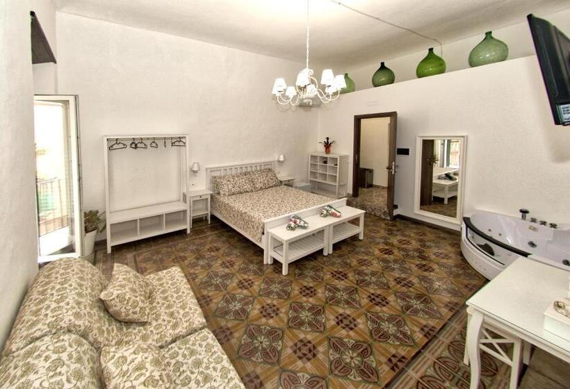 פנסיון La Serva Padrona