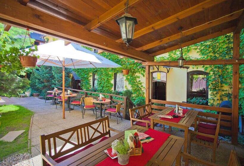 بنسيون Penzión átrium