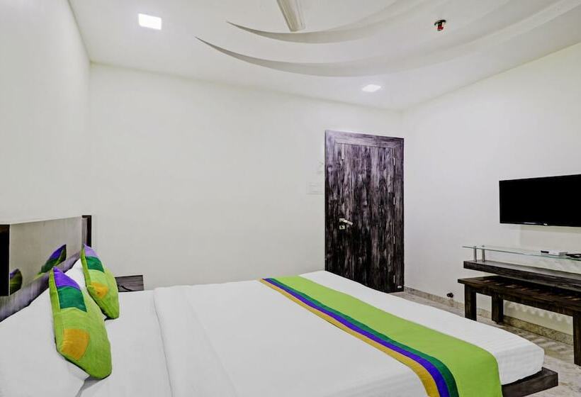 Treebo Trend Hotel Krishna