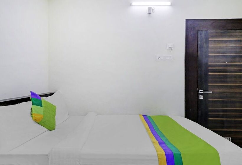 Treebo Trend Hotel Krishna