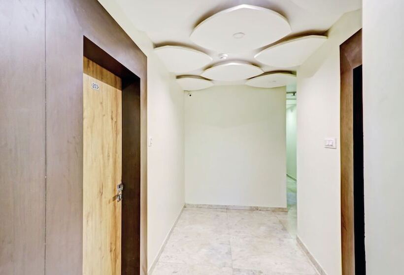 Treebo Trend Hotel Krishna