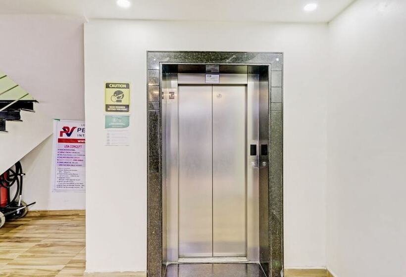 Treebo Trend Hotel Krishna