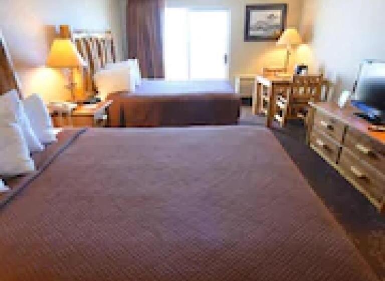 Bridge Vista Beach Hotel And Convention Center