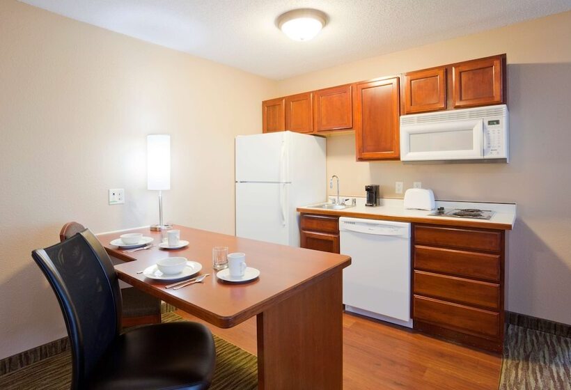Grandstay Residential Suites Hotel   Eau Claire