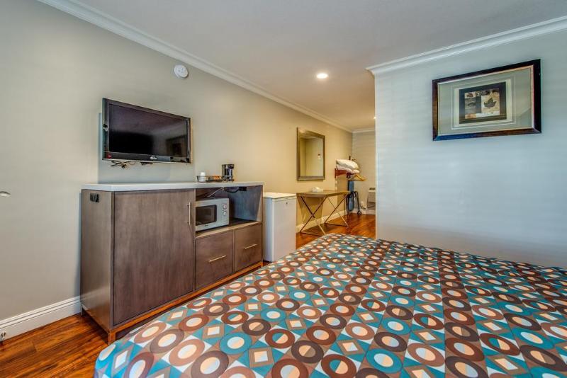 ホテル 414 Anaheim