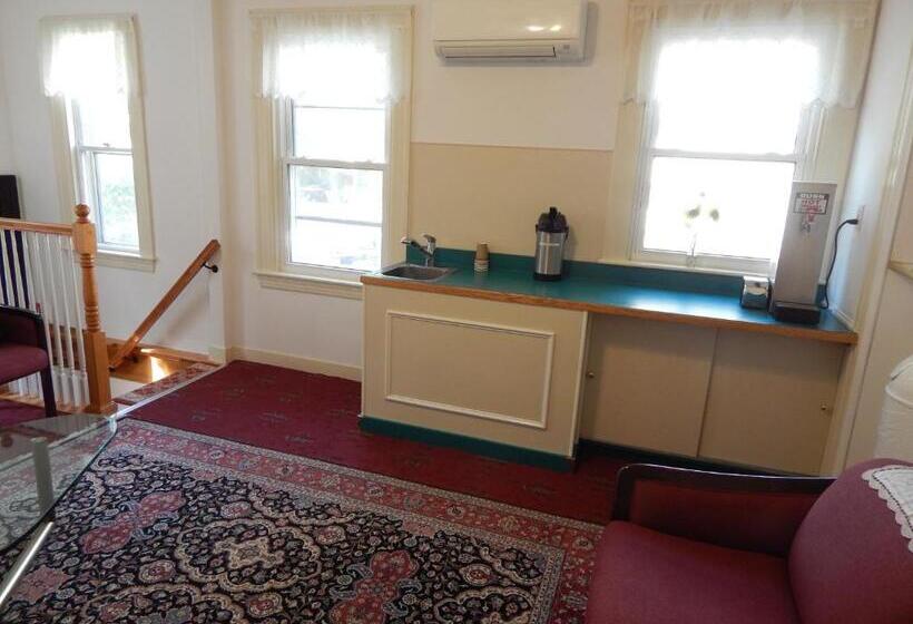 ホテル A Friendly Inn At Harvard