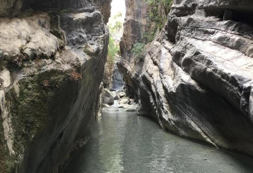 فندق Agriturismo La Locanda Del Parco