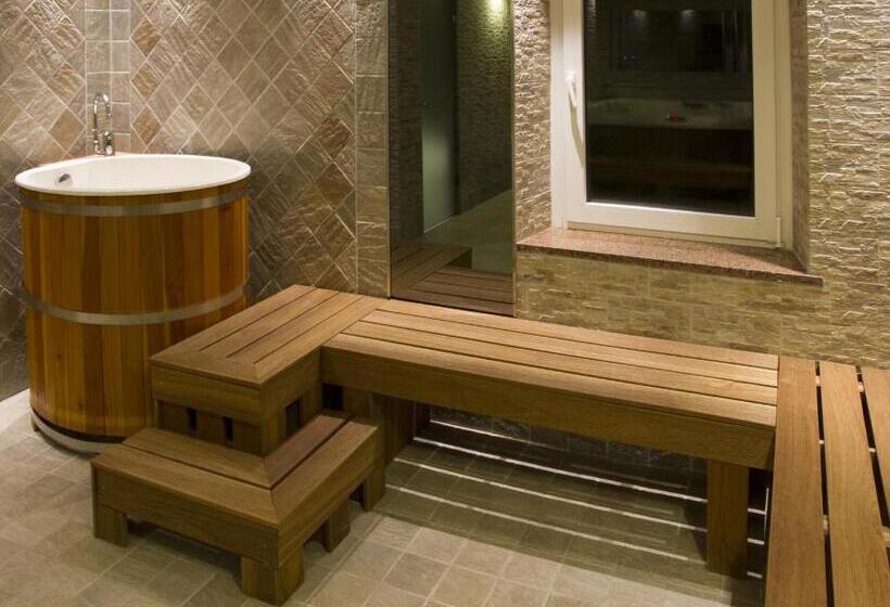 فندق Al Pelmo Wellness