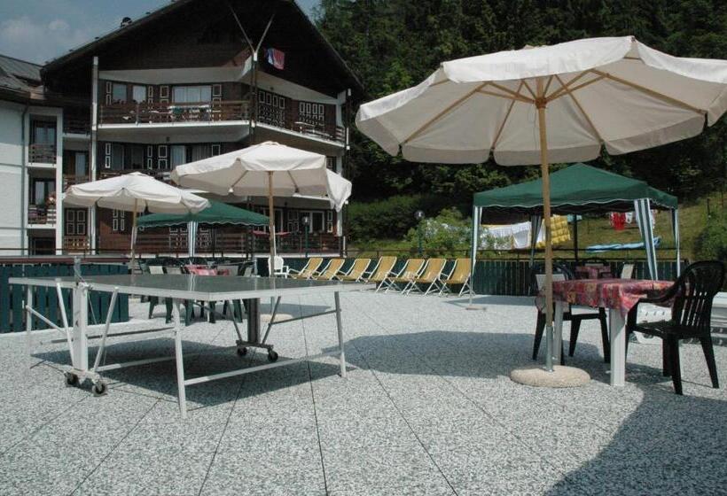 فندق Al Pelmo Wellness