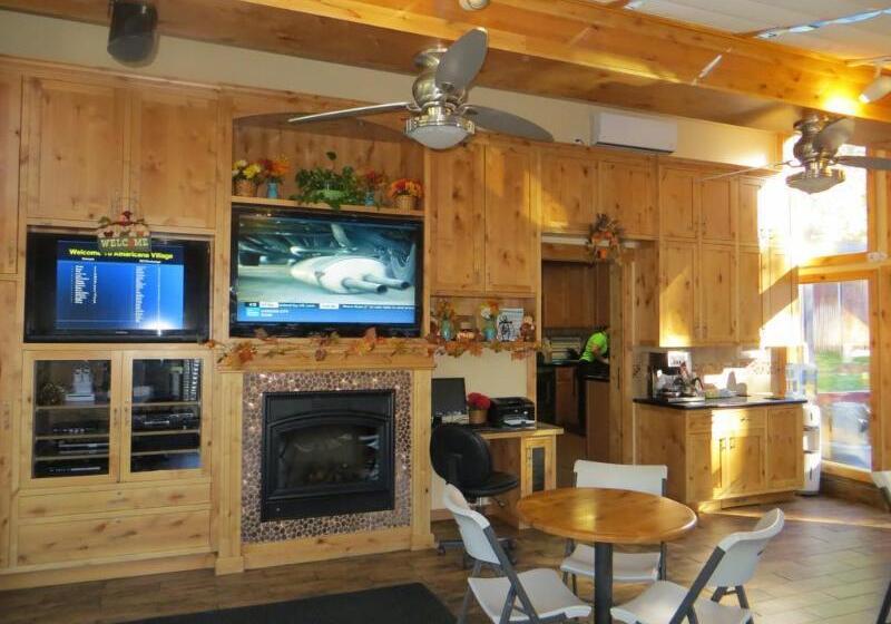 Отель Americana Village