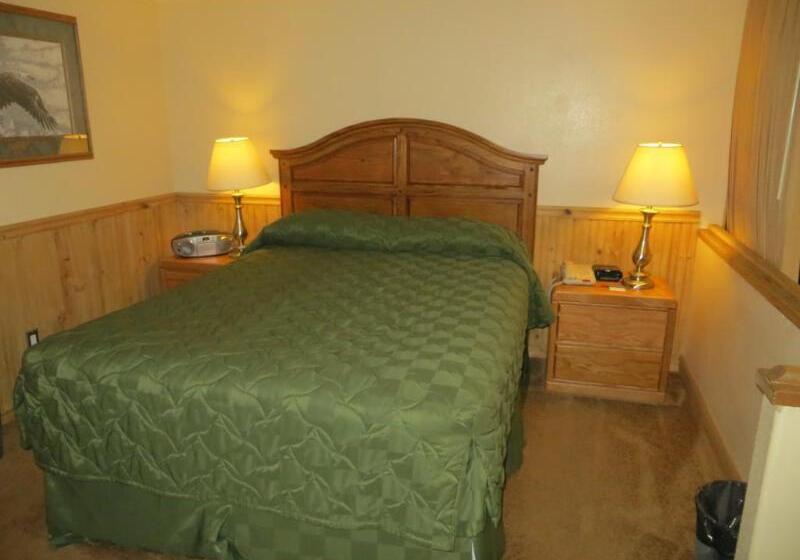 Отель Americana Village