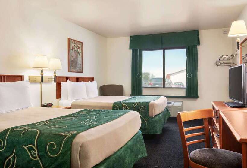 ホテル Baymont By Wyndham Buffalo