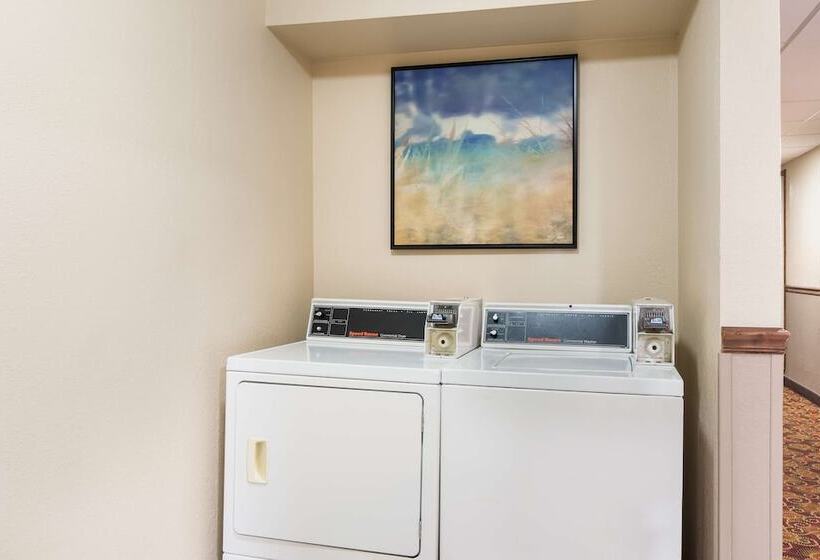 Отель Best Western Mount Pleasant Inn