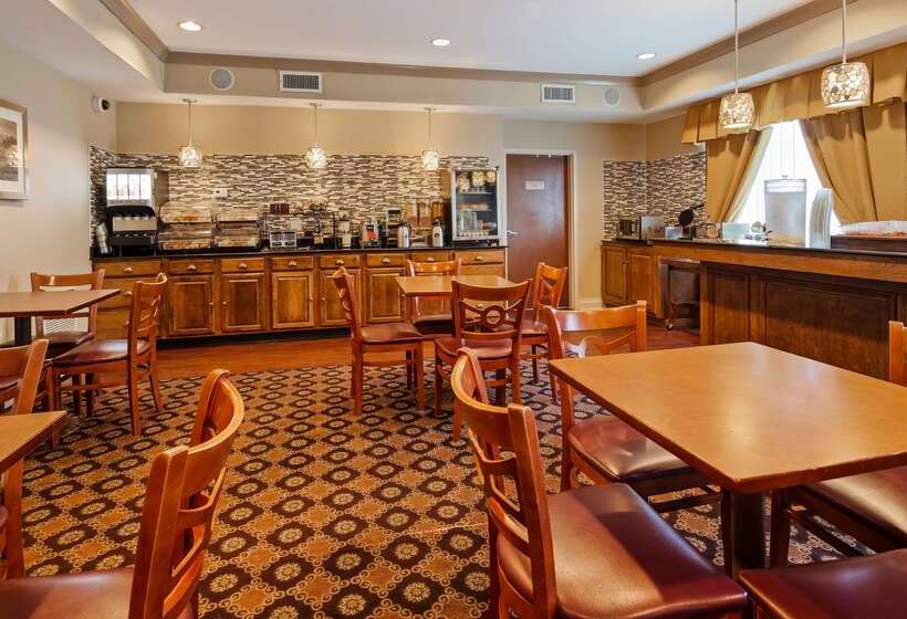 ホテル Best Western Plus Hannaford Inn & Suites