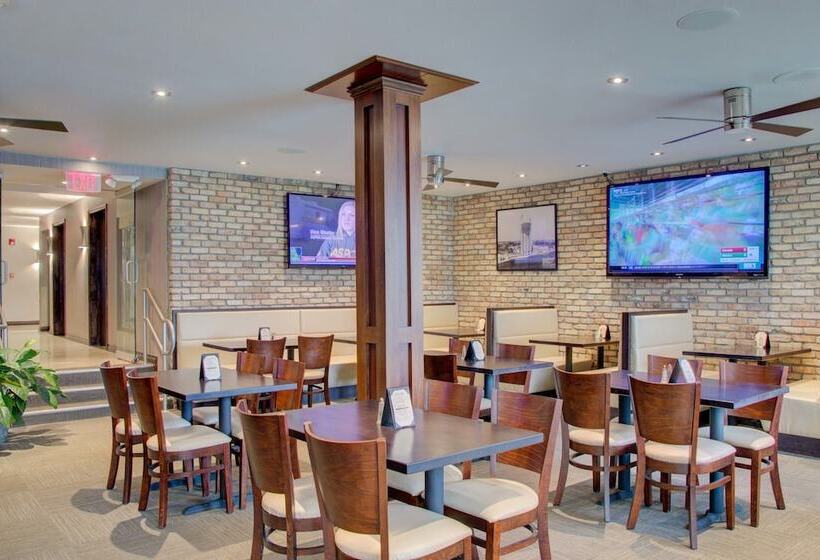 فندق Boca Plaza
