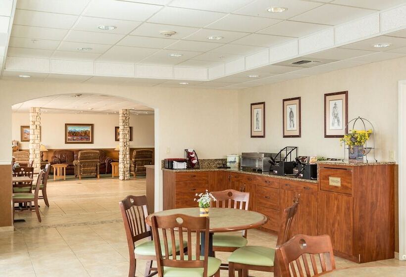 בית מלון כפרי Boothill Inn And Suites