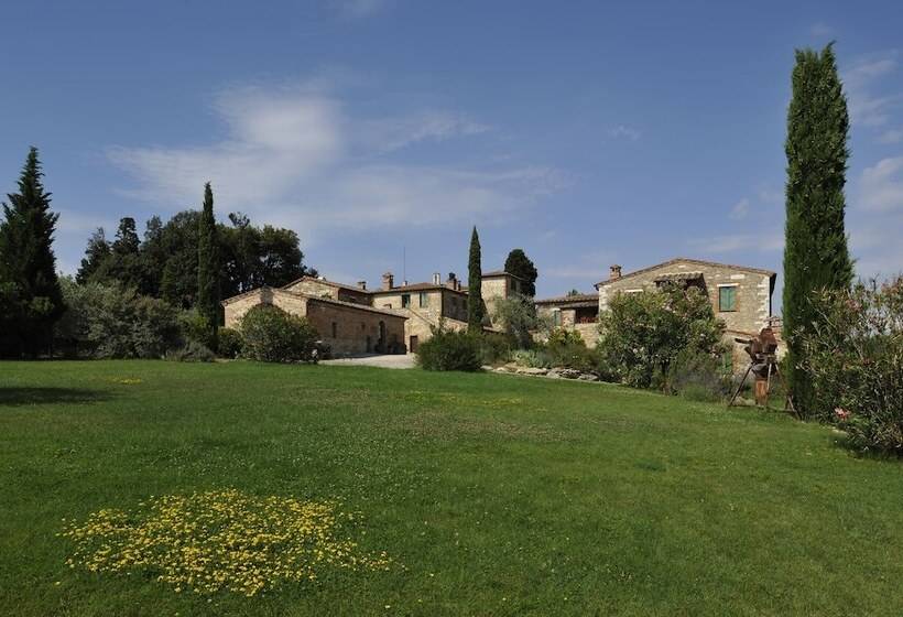 هتل Borgo Casabianca