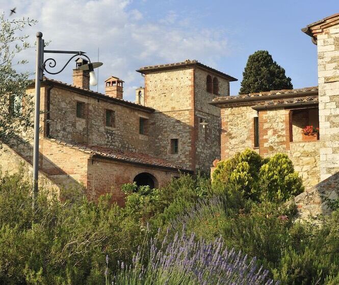 هتل Borgo Casabianca