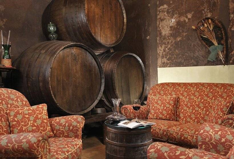 هتل Borgo Casabianca