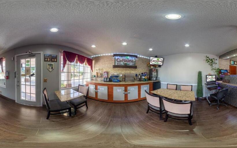 فندق Carolina Lodge