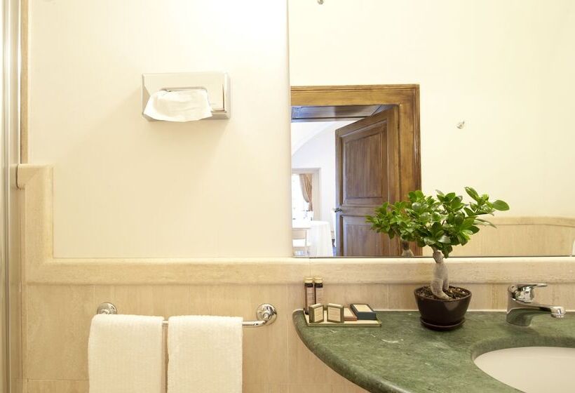 בית מלון כפרי Castello Chiola