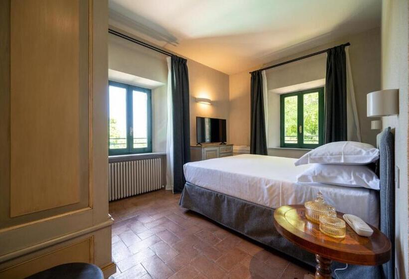 ホテル Palazzo Viviani Castello Di Montegridolfo