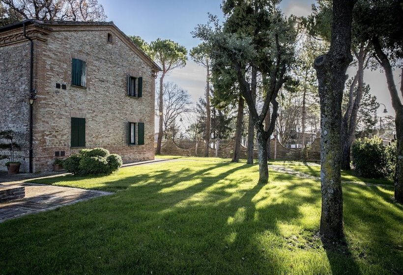 호텔 Palazzo Viviani Castello Di Montegridolfo