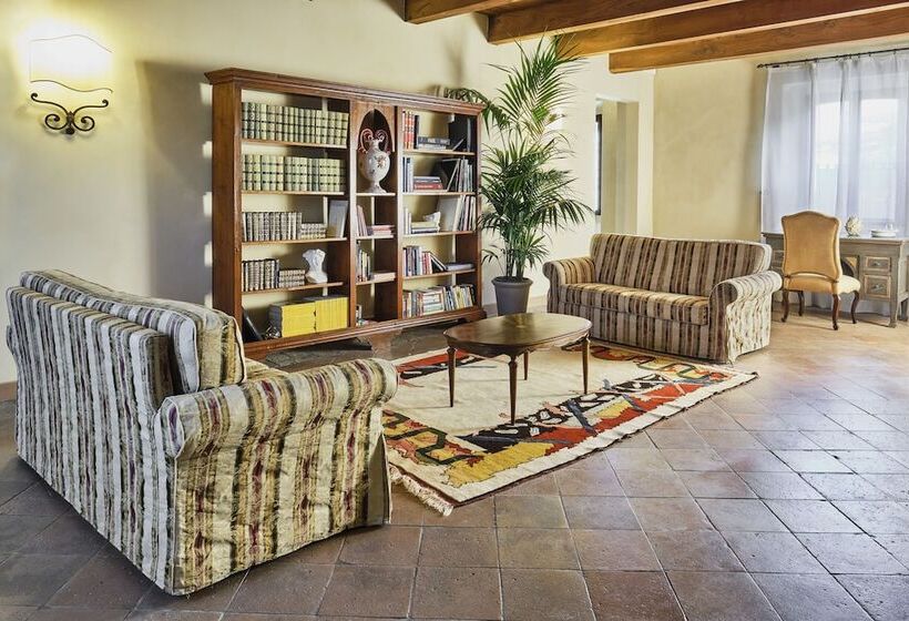 호텔 Palazzo Viviani Castello Di Montegridolfo