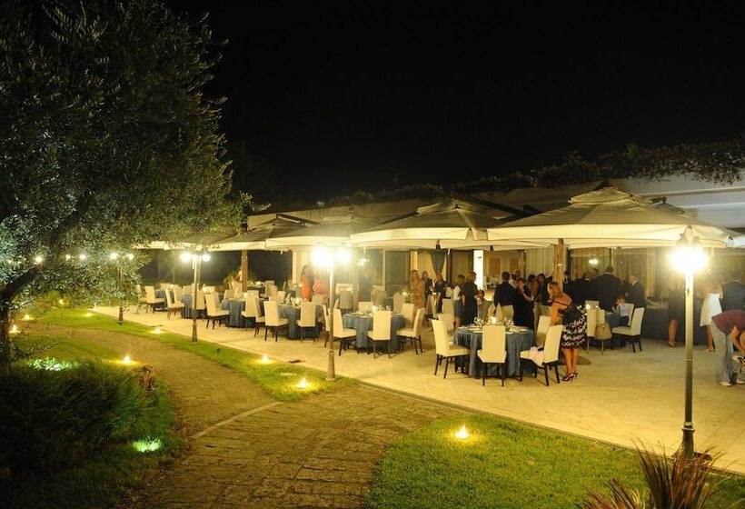 Отель Club Clorinda Nuova Gestione 2024