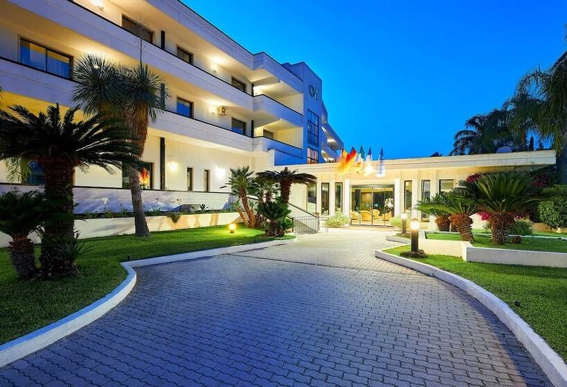 Отель Club Clorinda Nuova Gestione 2024