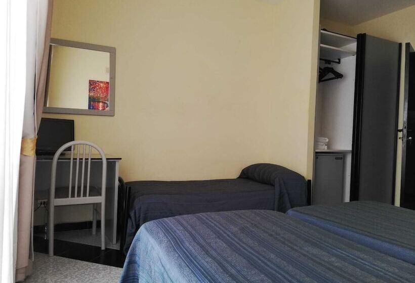 Отель Club Clorinda Nuova Gestione 2024