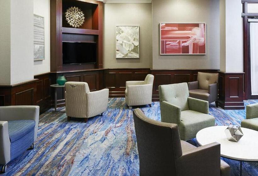 Club Quarters Hotel Faneuil Hall, Boston