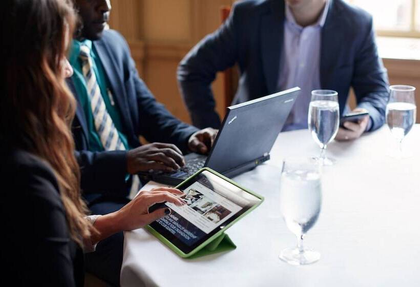 Club Quarters Hotel Rittenhouse Square, Philadelphia