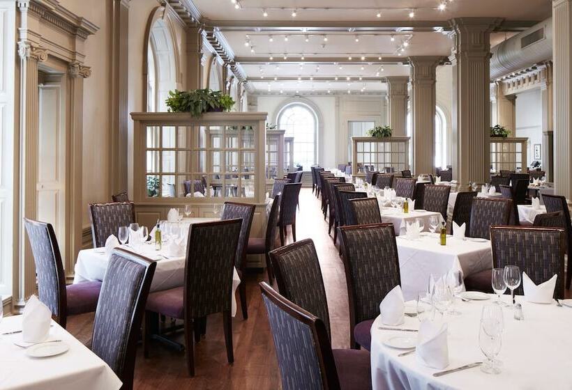 Club Quarters Hotel Rittenhouse Square, Philadelphia