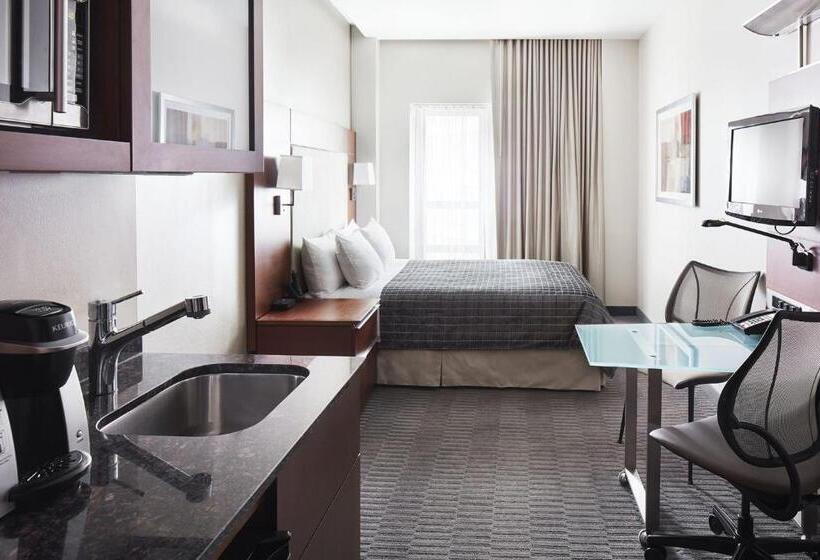 Club Quarters Hotel Wacker At Michigan, Chicago