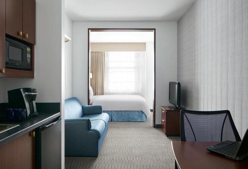 Club Quarters Hotel Wacker At Michigan, Chicago