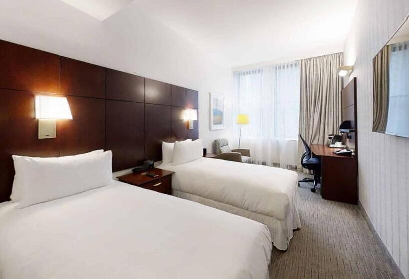 Club Quarters Hotel Wacker At Michigan, Chicago