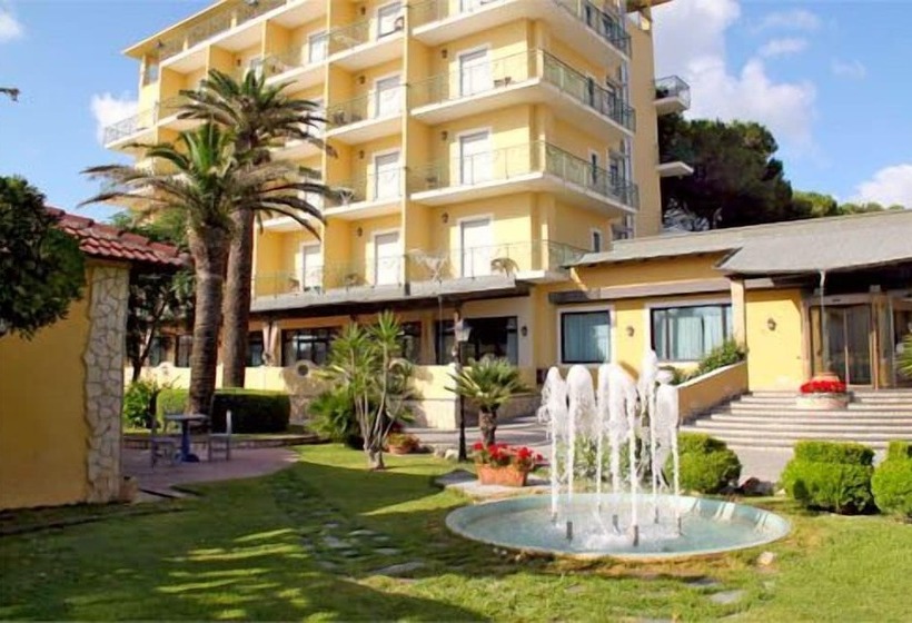 ホテル Club Sabbiadoro