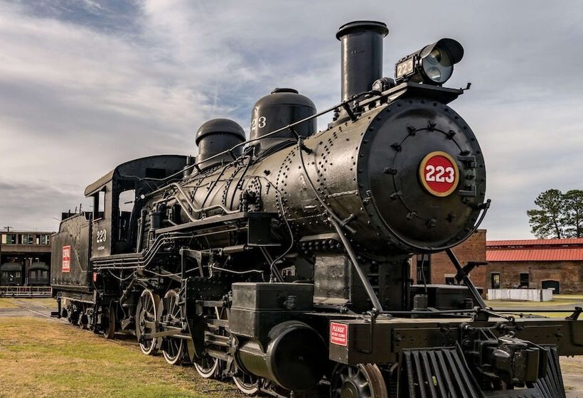 酒店 Colonial Inn Ellsworth