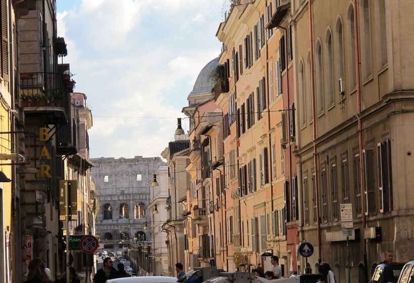 هتل Condominio Monti Boutique