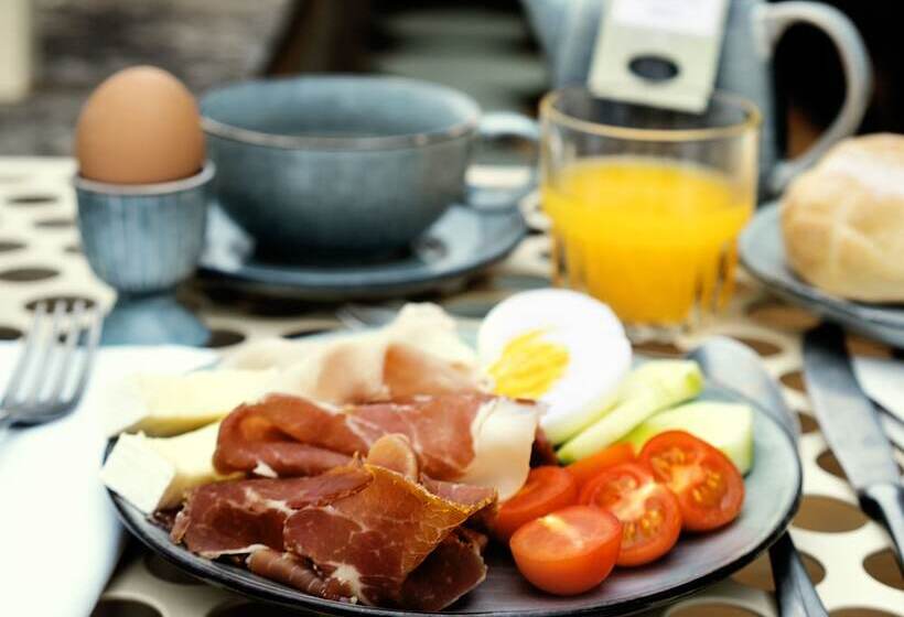 هتل Condominio Monti Boutique