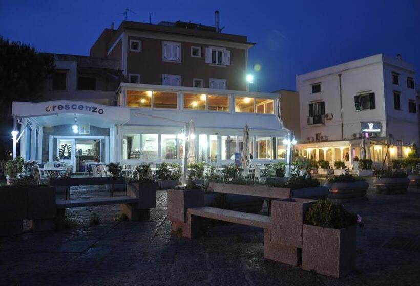 Отель Crescenzo