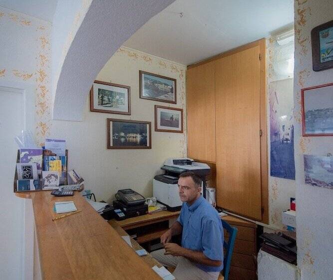 Отель Crescenzo