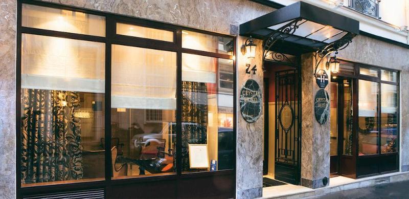 ホテル Crystal